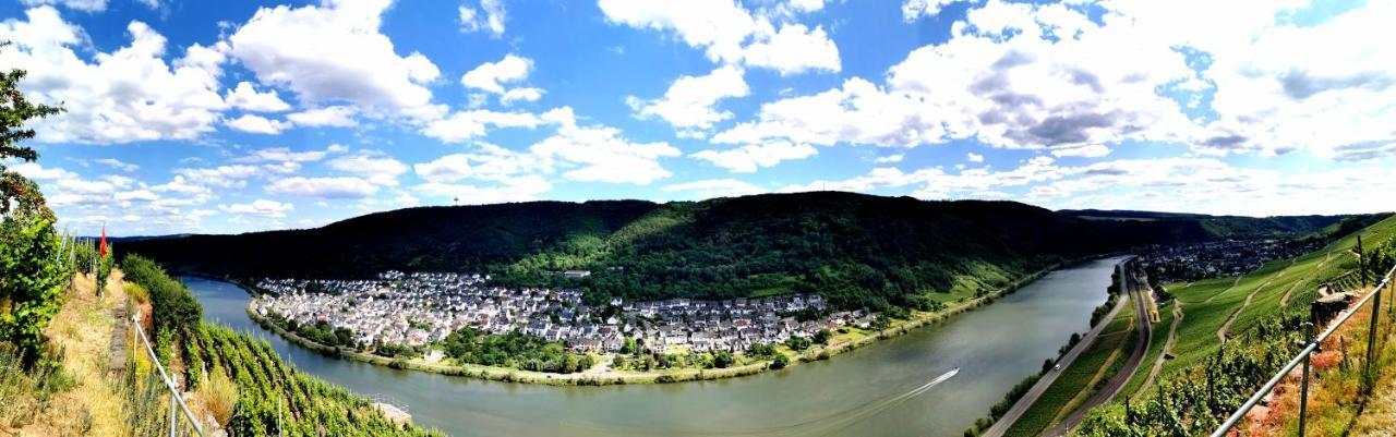 Auszeit Rhein-Mosel Apartment Waldesch ภายนอก รูปภาพ