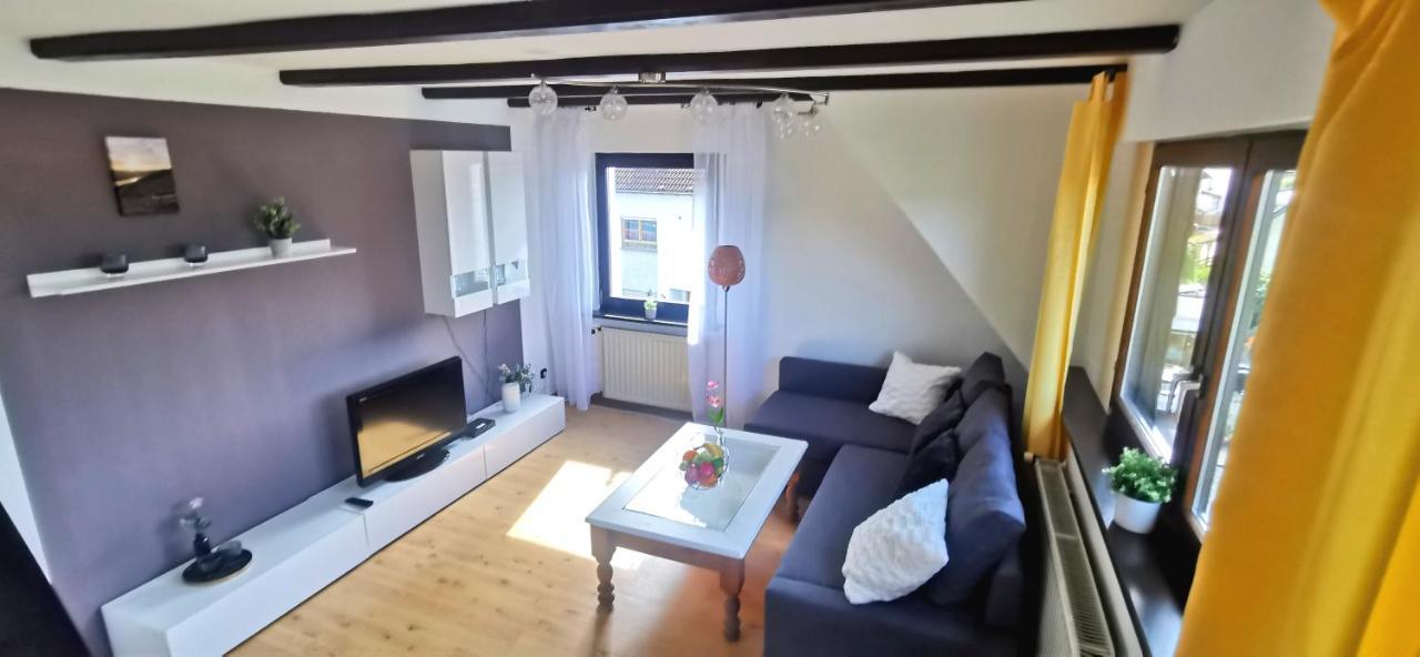 Auszeit Rhein-Mosel Apartment Waldesch ภายนอก รูปภาพ