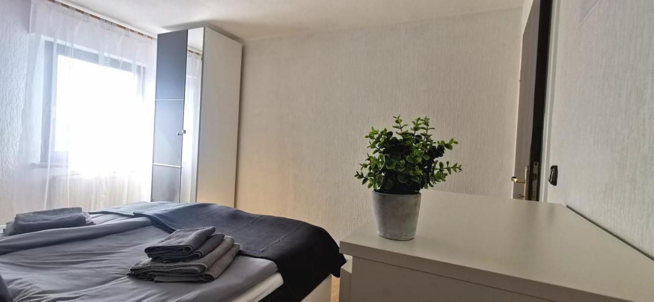Auszeit Rhein-Mosel Apartment Waldesch ภายนอก รูปภาพ