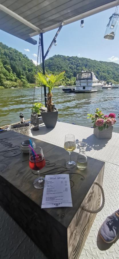 Auszeit Rhein-Mosel Apartment Waldesch ภายนอก รูปภาพ